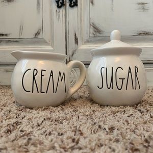 RaeDunn Original Sugar and Creamer set